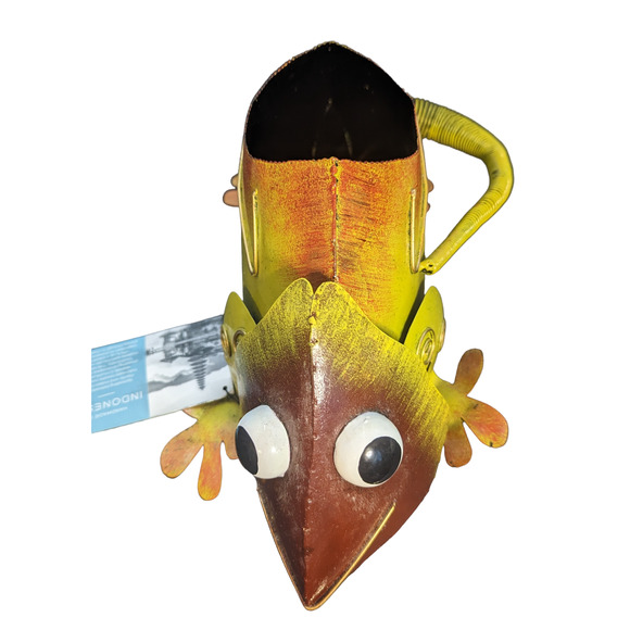 Chameleon Planter - 16" - Picture 5 of 7